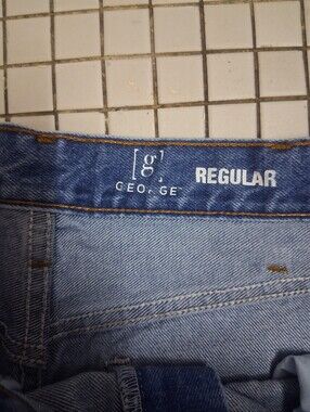 George Men's Light Blue Relaxed Jeans